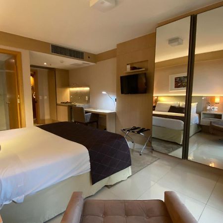 Apartamento Particular No Hotel Cullinan บราซิเลีย ภายนอก รูปภาพ